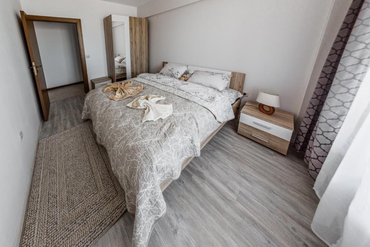 Next To Gondola. Cosy & Elegant 2 Bedroom Apartment In Neon Complex Bansko Eksteriør billede