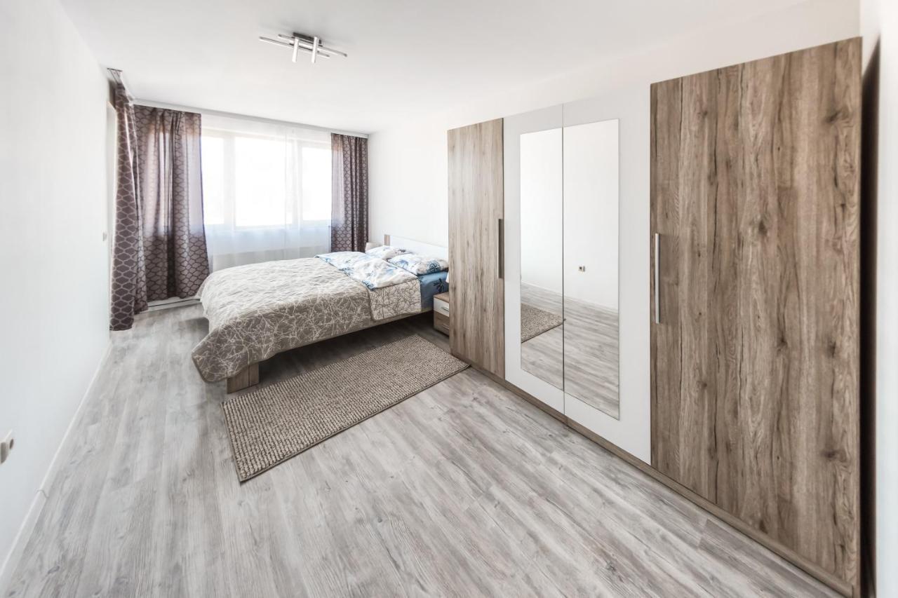 Next To Gondola. Cosy & Elegant 2 Bedroom Apartment In Neon Complex Bansko Eksteriør billede